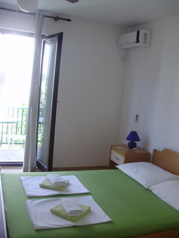 Villa Welcome Vrboska Quarto foto